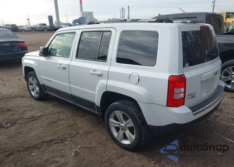 2013 Jeep Patriot Limited из США, поврежденный, VIN 1C4NJRCB2DD101835
